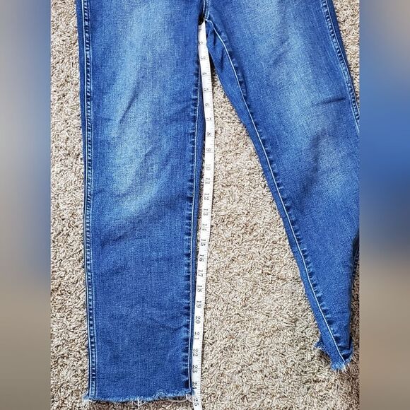 Madewell Curvy Road Tripper Stove Pipe  Straight Leg Jeans - Picture 4 of 8